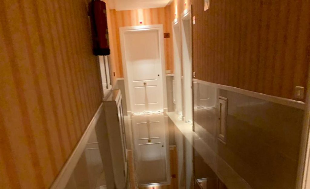 Se inundan las dos primeras plantas de un hotel en el Puerto de la Cruz. DA