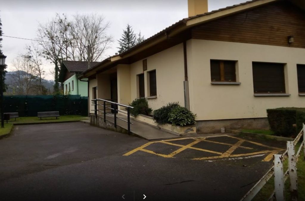 Centro de salud de Las Caldas. Google
