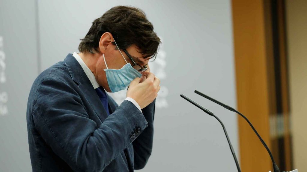 Salvador Illa, en rueda de prensa tras una reunión del Consejo Interterritorial. Efe