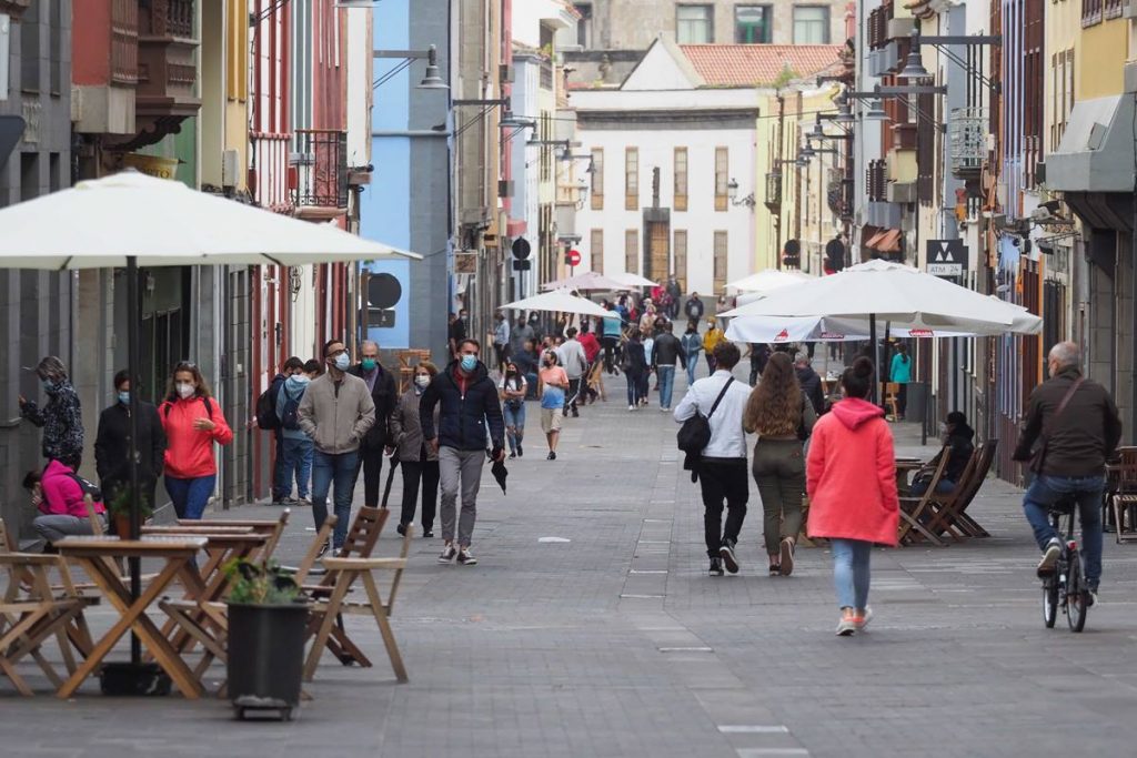 Canarias, segunda comunidad en la que más crece la población. EP 