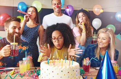 Cómo organizar una fiesta de cumpleaños en 7 pasos