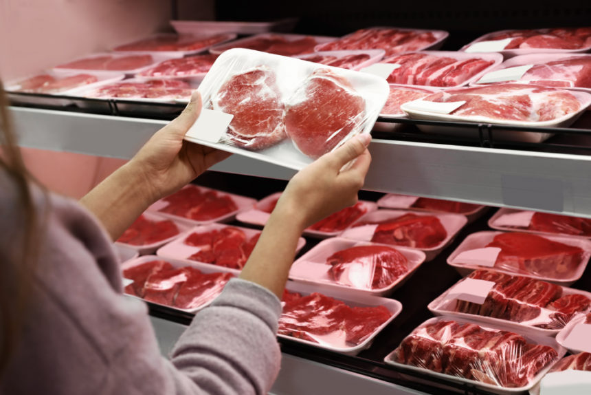 La OCU identifica el peor supermercado para comprar carne