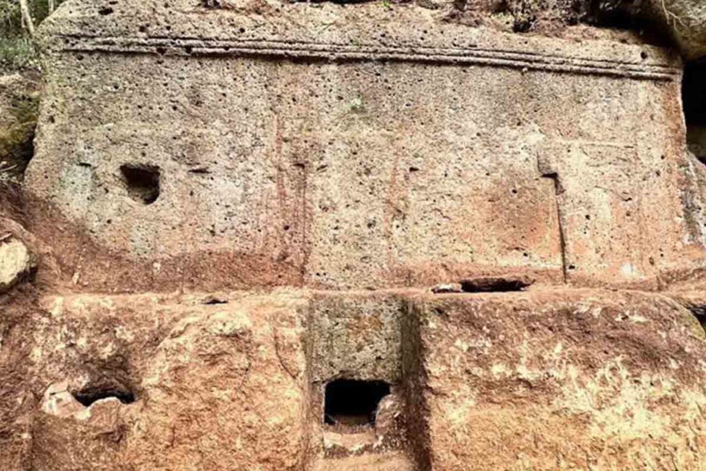 La tumba recién descubierta en la necrópolis etrusca de San Giuliano por la ciencia
