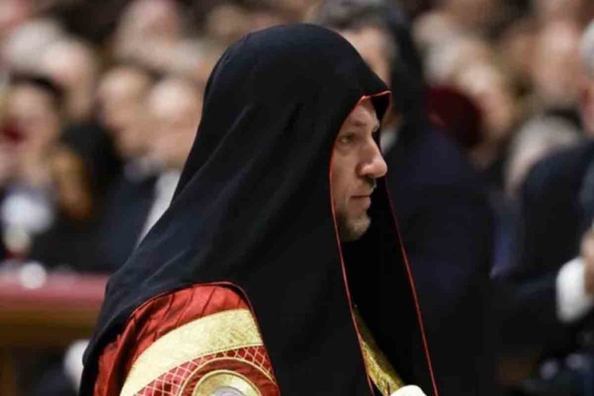 sucesor del sumo pontífice, el más joven es Mykola Bychok