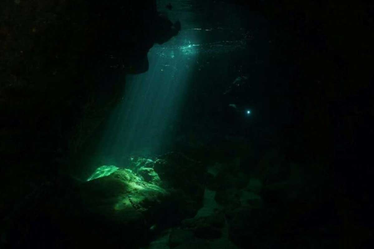 Descubrimiento cueva submarina científicos bermudas