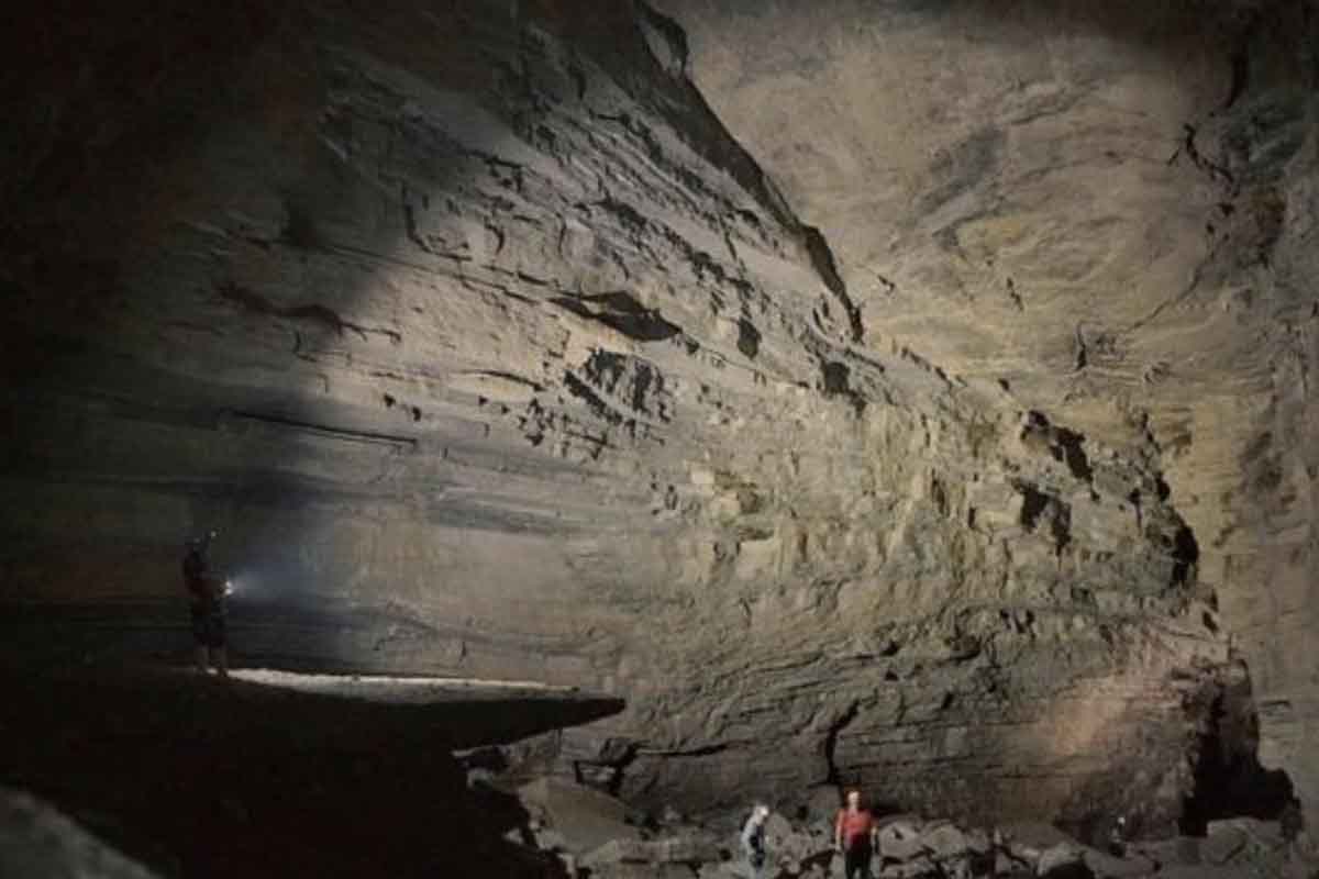 Cueva descubrimiento científicos