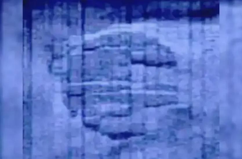 La imagen original del sonar de la anomalía o estructura del mar Báltico capturada por Ocean X