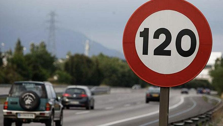 Límite de velocidad establecido máximo hasta ahora de 120 km hora