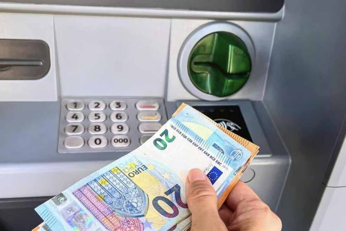 Dinero efectivo informe BCE crisis