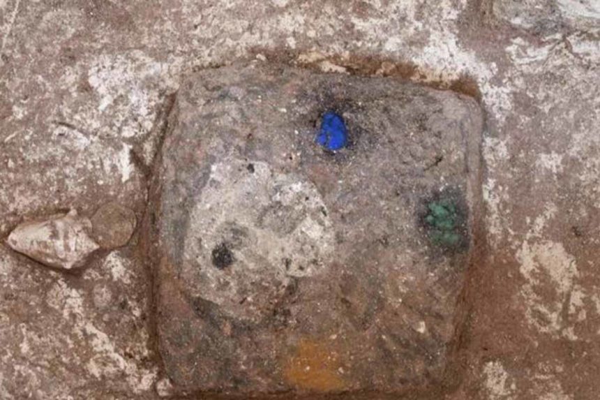 Piedra encontrada por los arqueólogos- CIENCIA