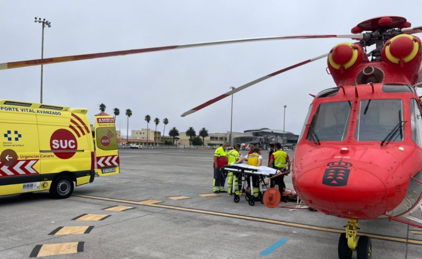 Servicios de emergencias de Canarias realizan rescates con helicóptero y maniobras de reanimación en Gran Canaria y Tenerife