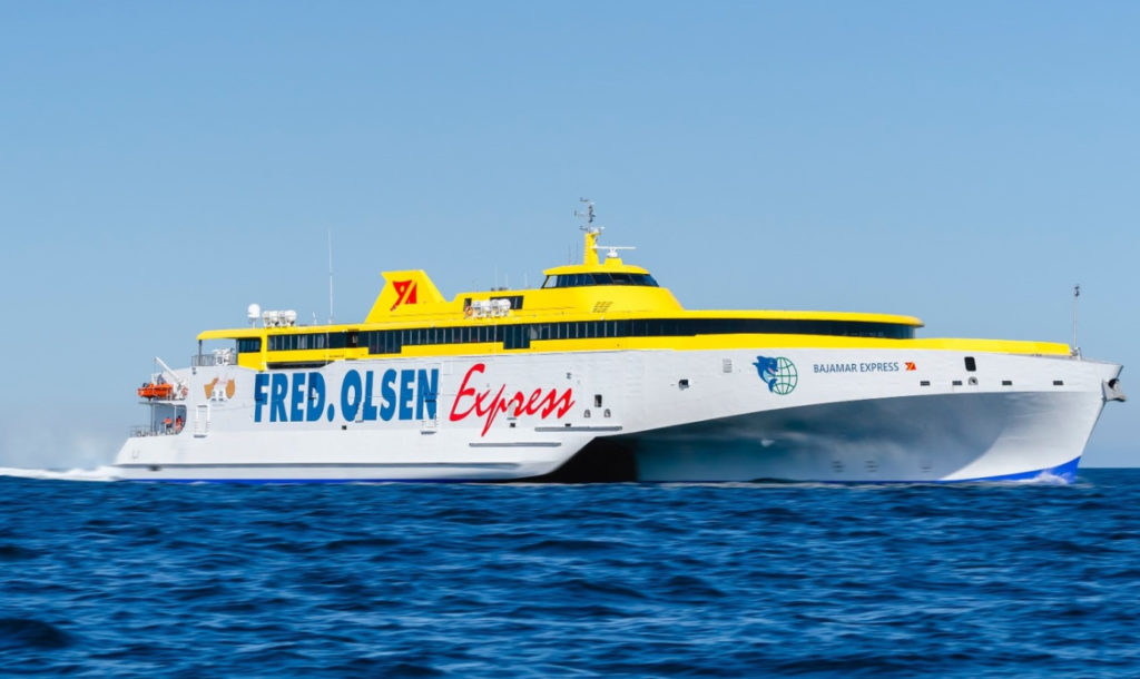 Fred. Olsen Express cancela trayectos en La Gomera por la borrasca Therese con los puertos de Fuerteventura y Lanzarote cerrados y once vuelos cancelados en Canarias este jueves 19 de marzo