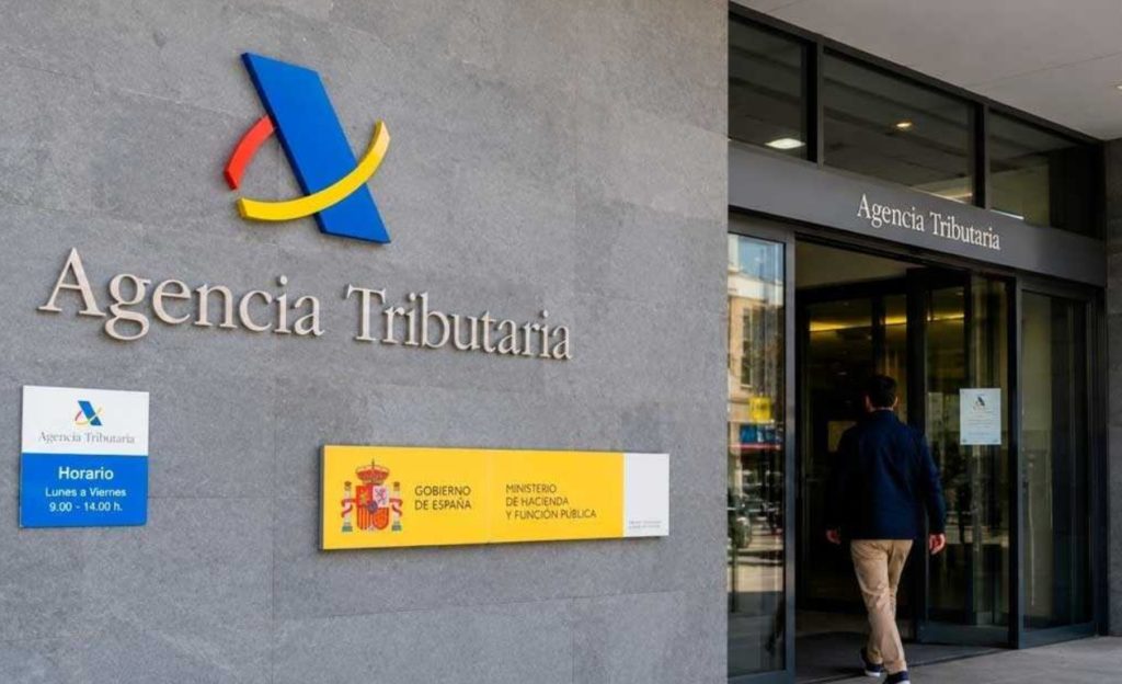Si tienes una deuda con Hacienda, esto te interesa: lo que dice la ley sobre el plazo y cuándo se termina